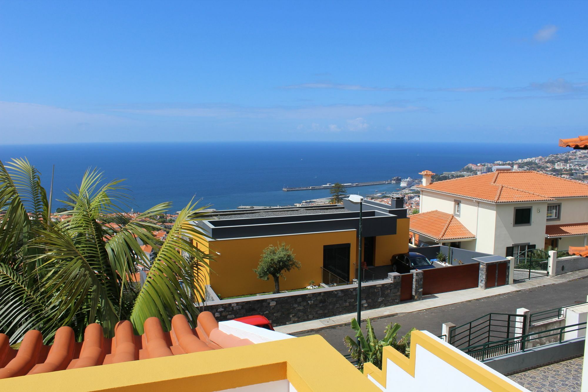 Funcho - House With Fantastic Funchal Bay And Ocean Views Villa Bagian luar foto